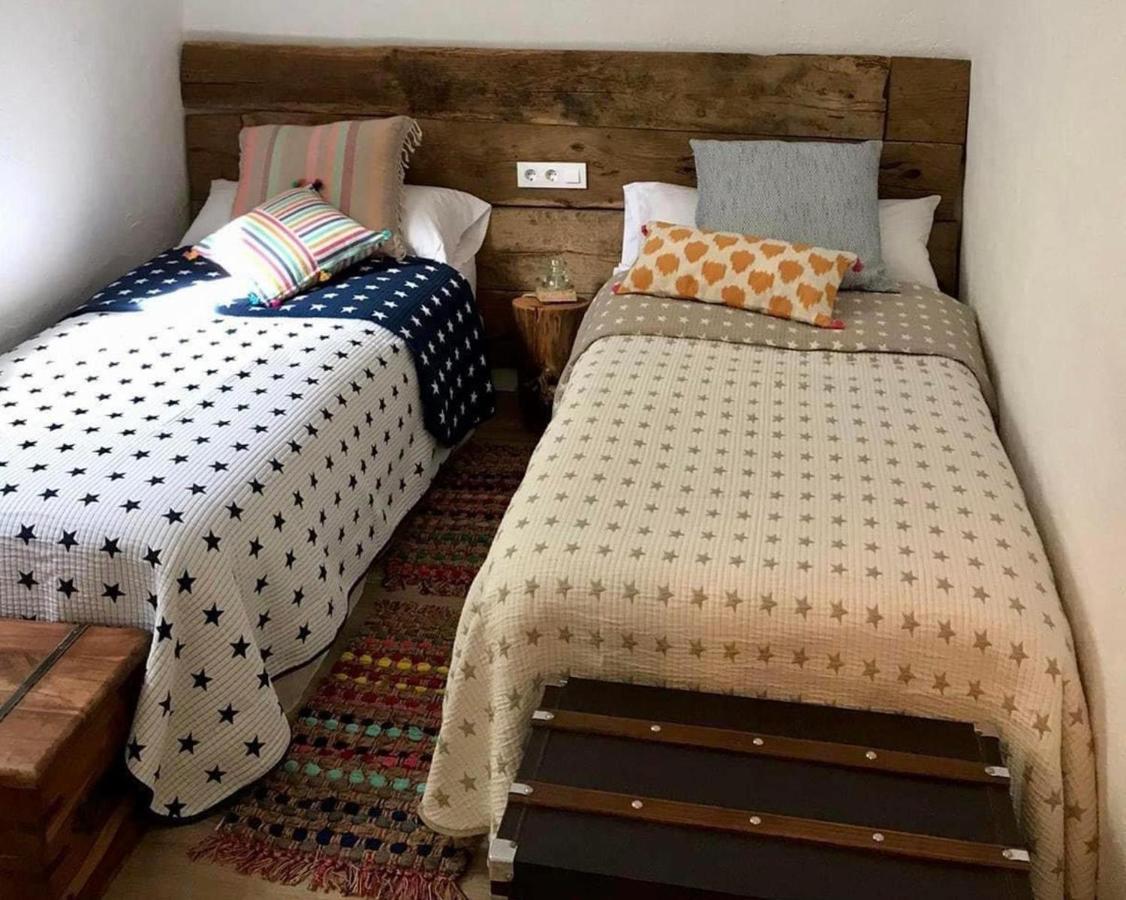 Aurora 2-Bed Cottage - Sleeps 4 - Montseny Park 阿布册斯 外观 照片