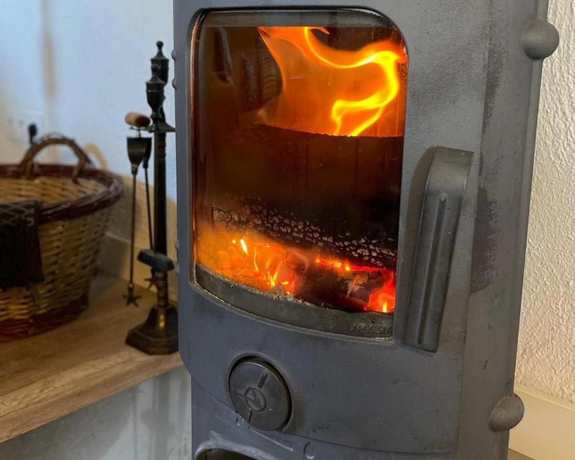 Aurora 2-Bed Cottage - Sleeps 4 - Montseny Park 阿布册斯 外观 照片
