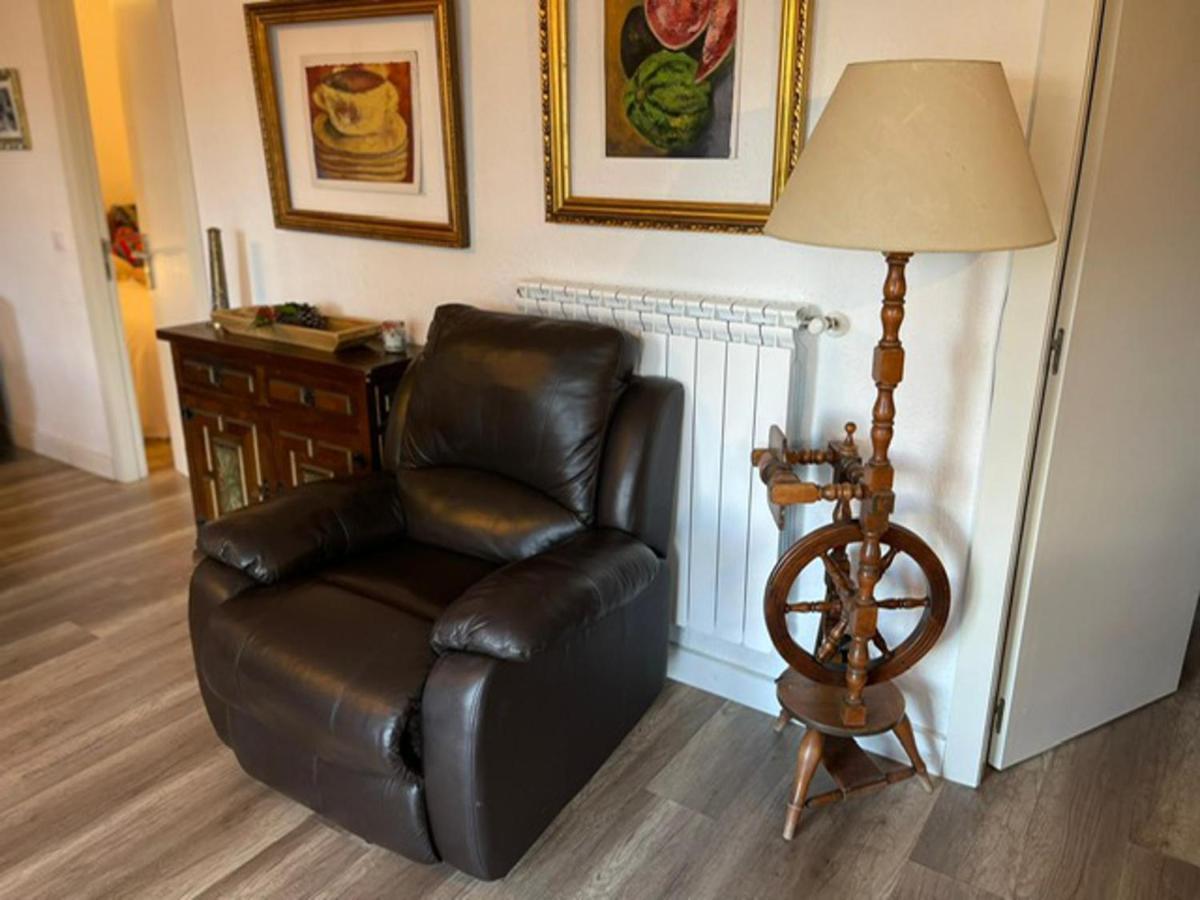 Aurora 2-Bed Cottage - Sleeps 4 - Montseny Park 阿布册斯 外观 照片